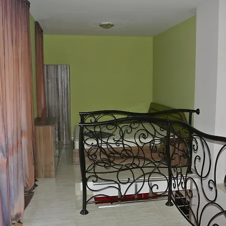 St. Sofia - Official アパートホテル