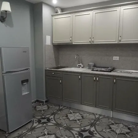 St. Sofia - Official サニービーチ