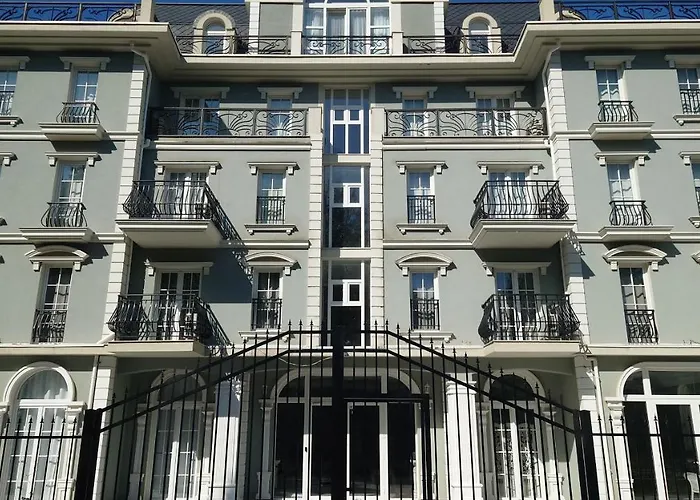 St. Sofia - Official Aparthotel 3*