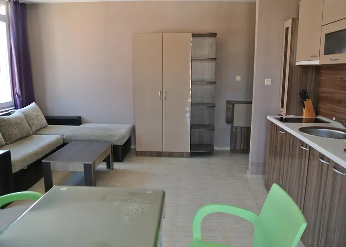 St. Sofia - Official Aparthotel 3*