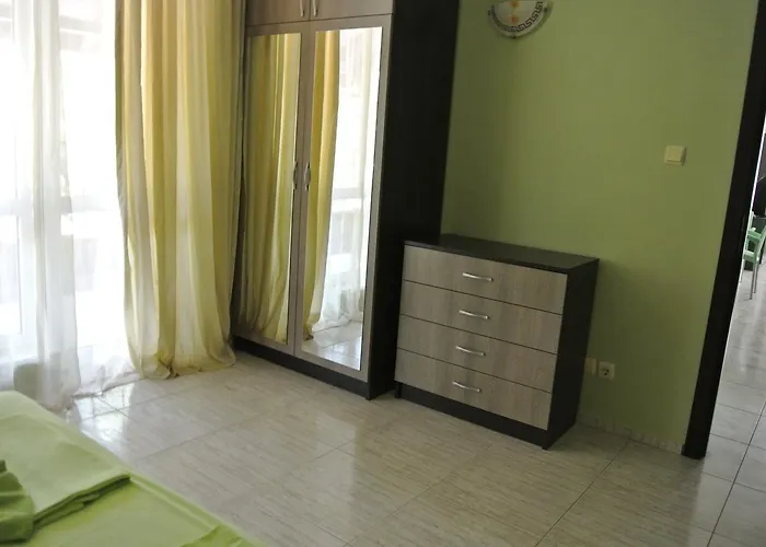 St. Sofia - Official 3* Slăntjev Brjag