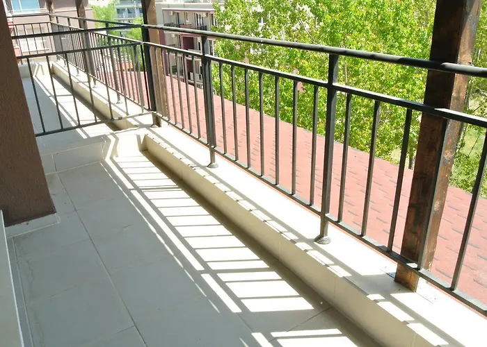 St. Sofia - Official Lägenhetshotell 3*