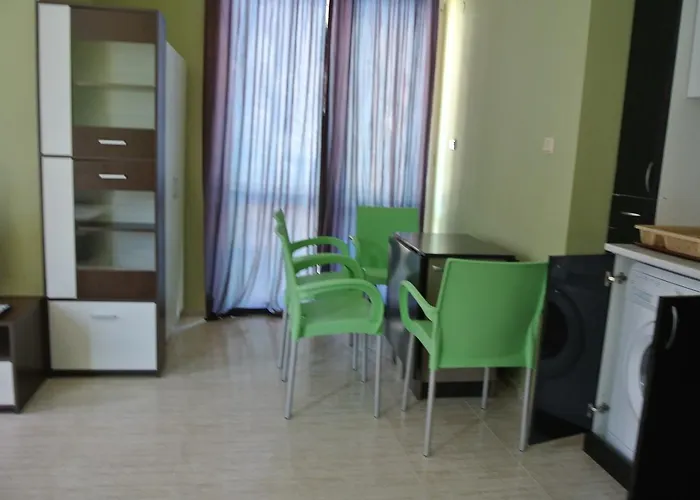 St. Sofia - Official Lägenhetshotell Slăntjev Brjag